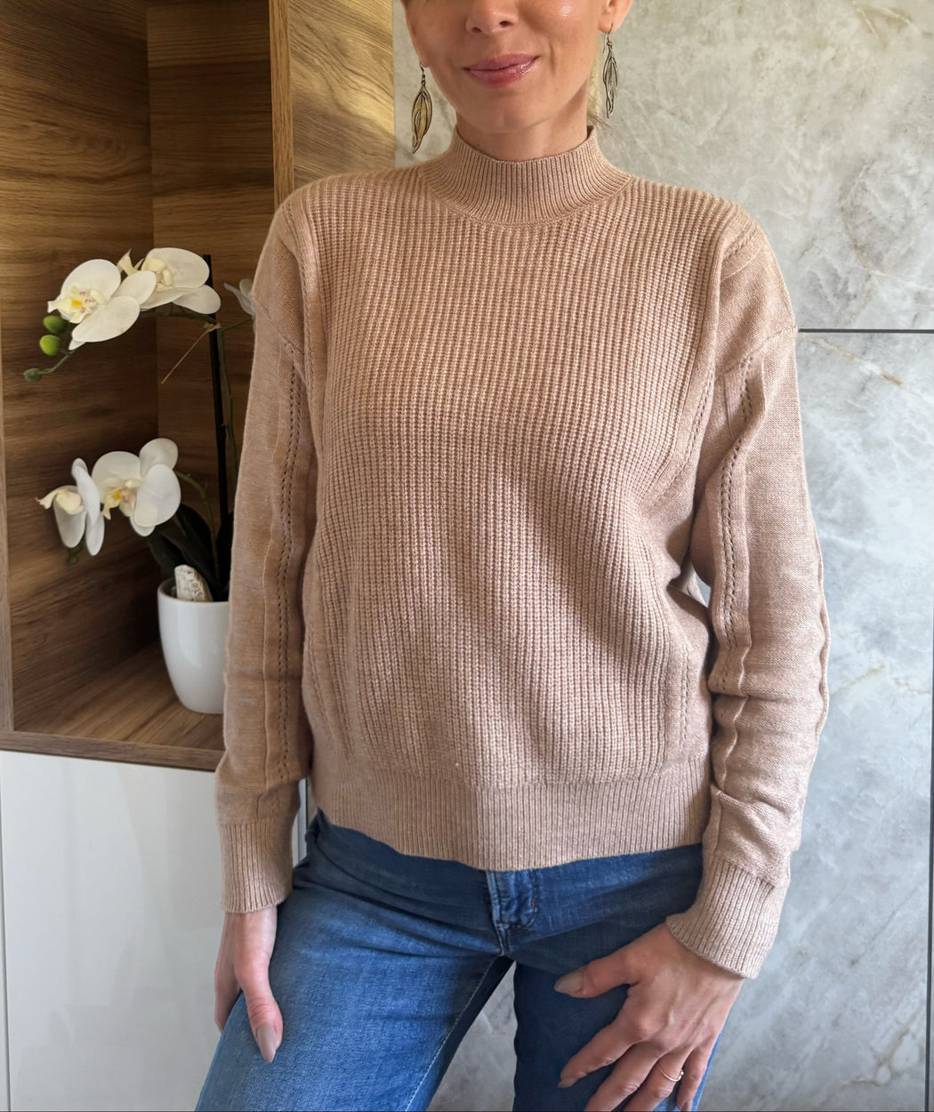Anastacia beige knit