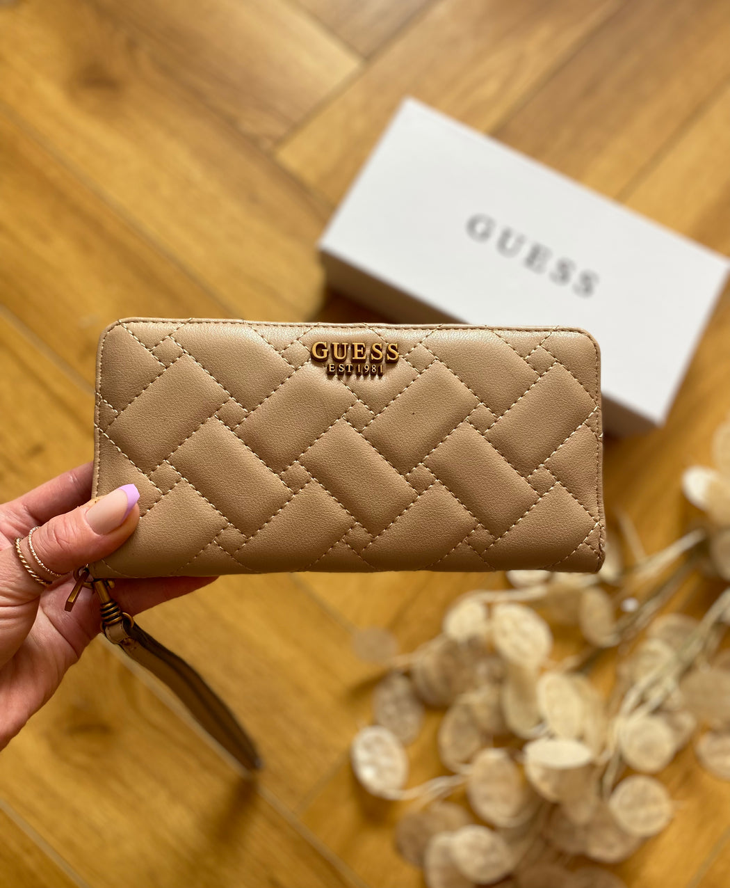 Guess gracelynn beige wallet