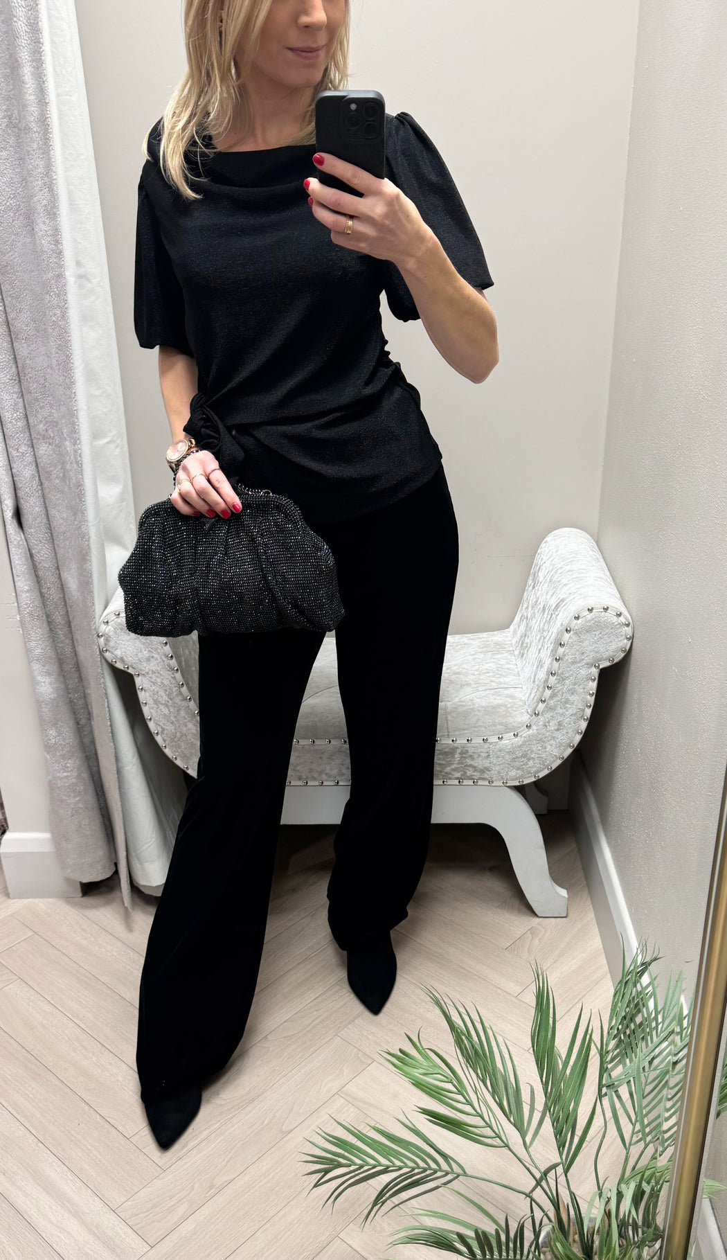 Suri black wrap top