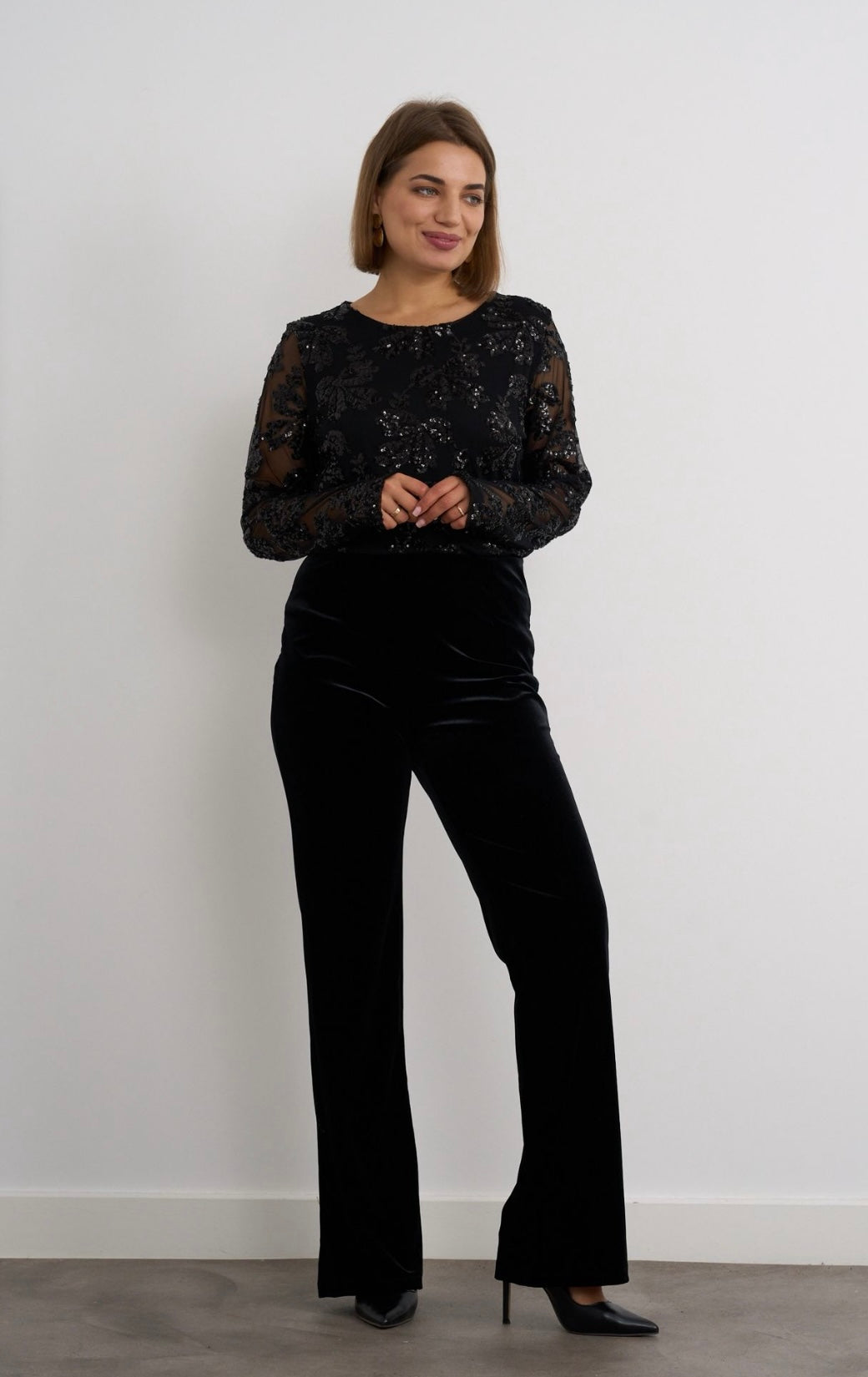 Black signet sequinned top