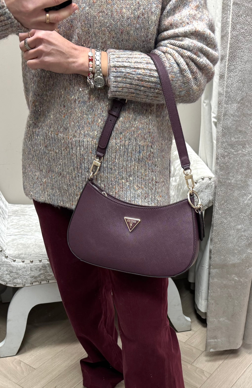 Guess Aubergine Noelle shoulder bag ZG787918