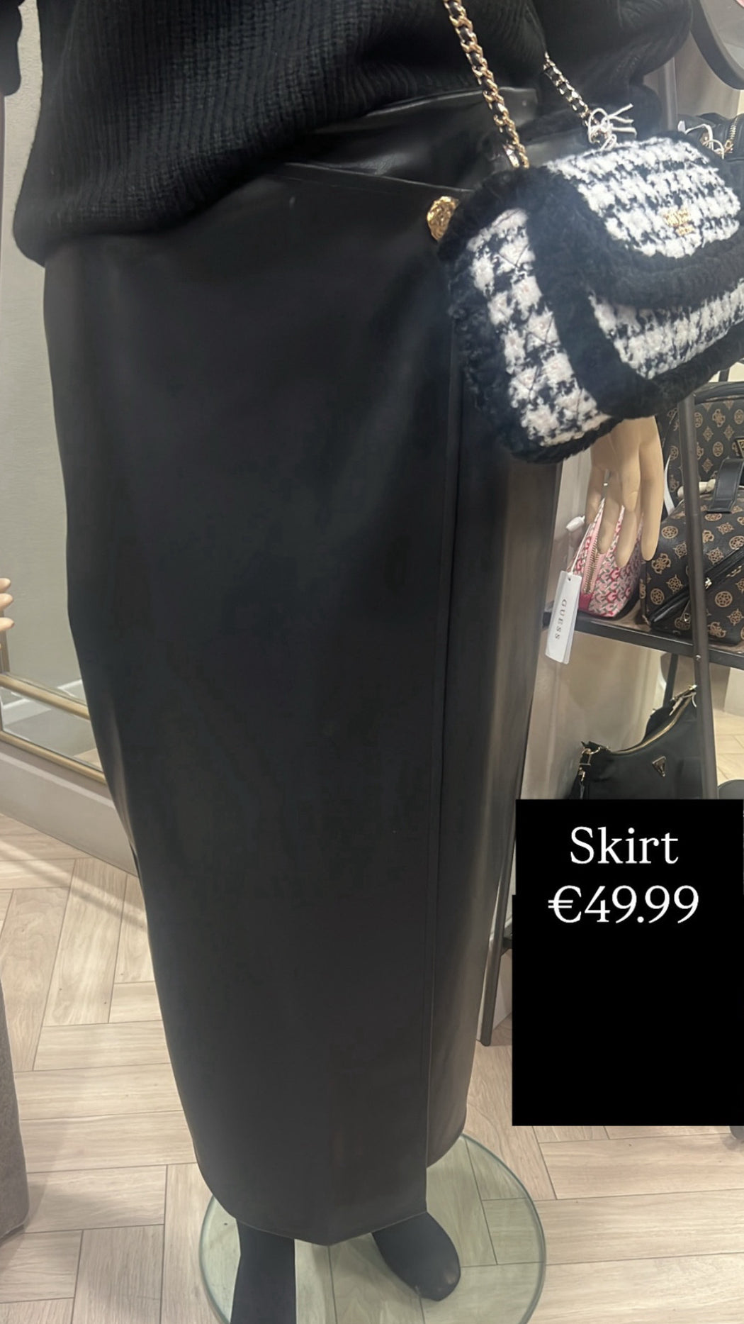 Camy black pleather skirt