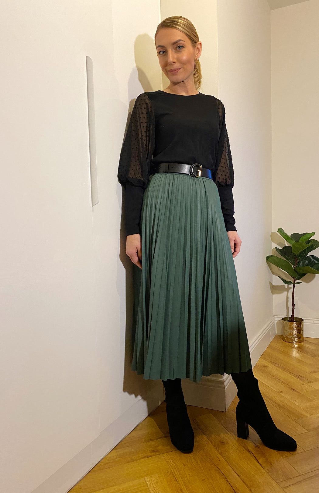 Kyoto pu green leather skirt