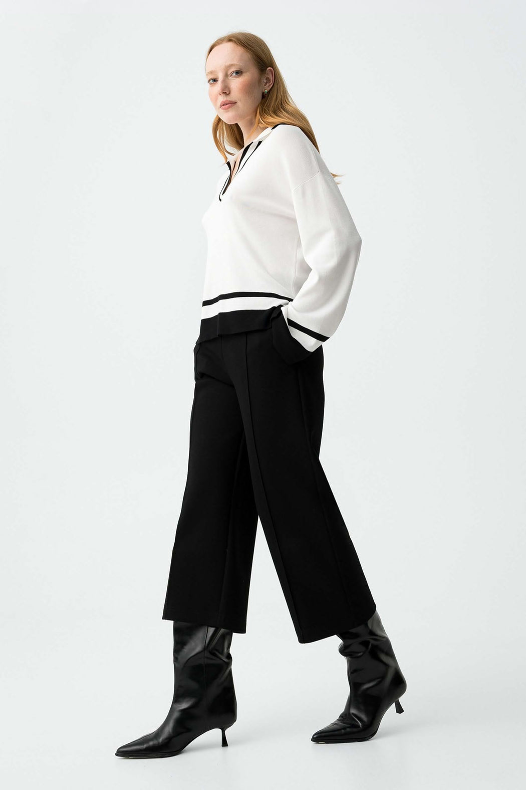 Caterpie black trousers