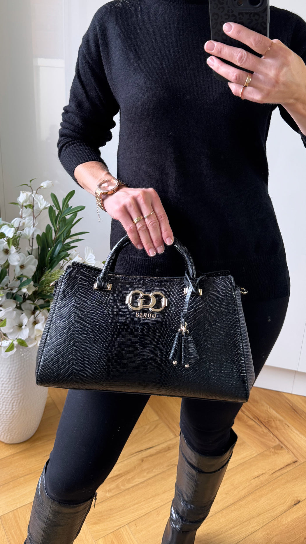 Black guess Salinge Satchel Bag kg962406