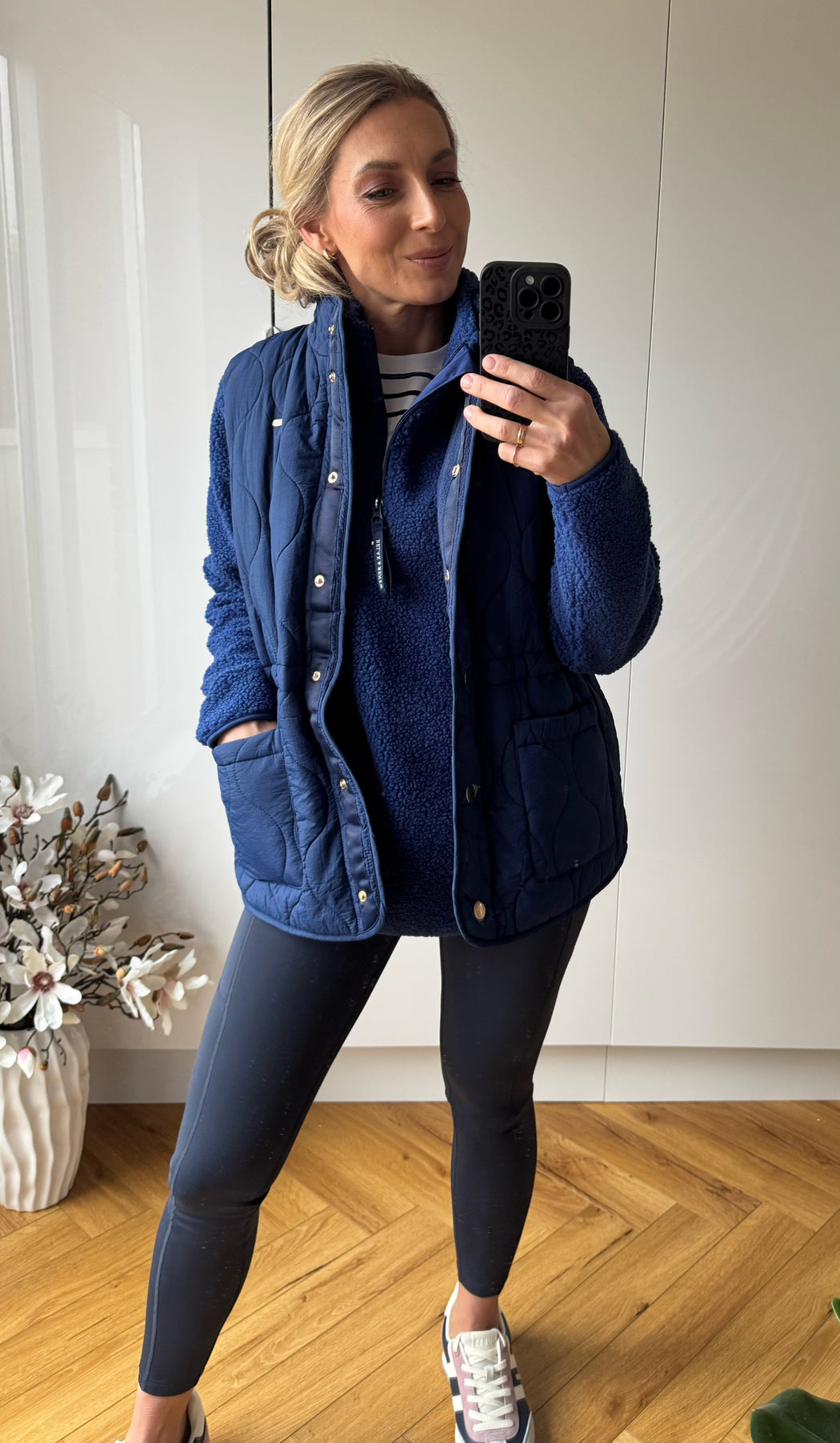 Mandy Gilet Blue