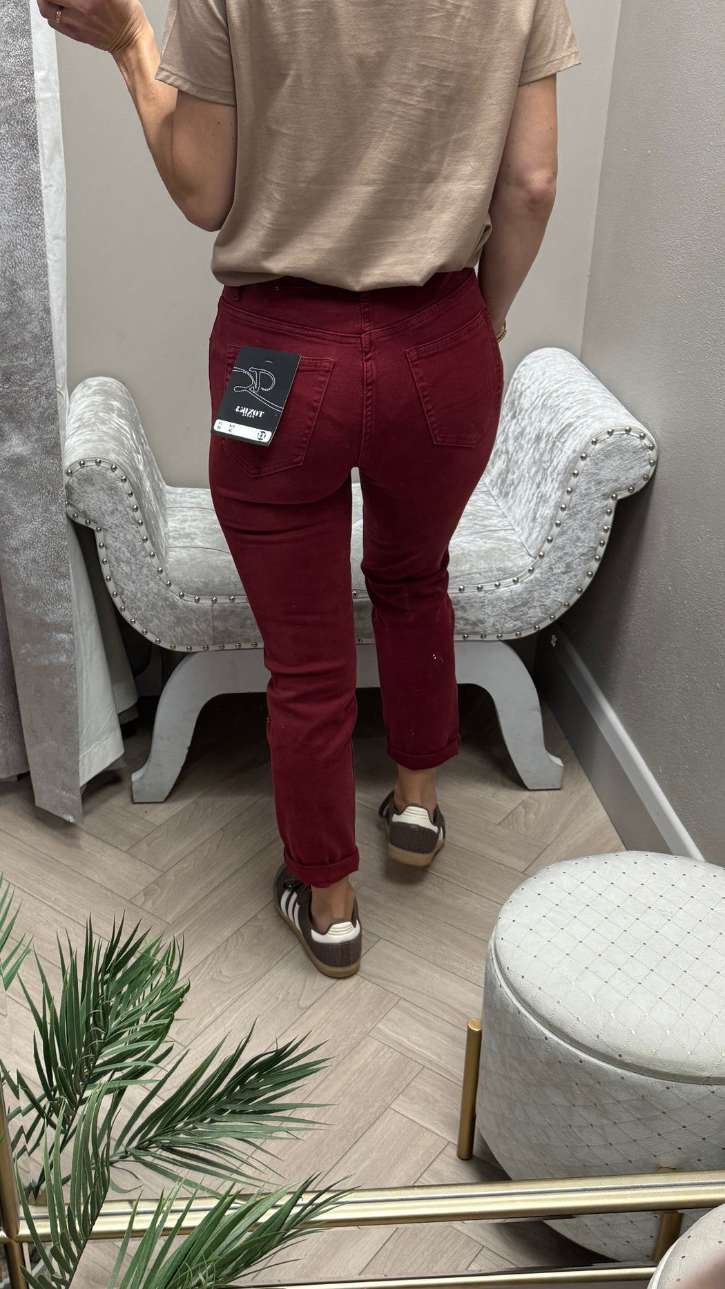 Toxic wine boyfriend fit jeans