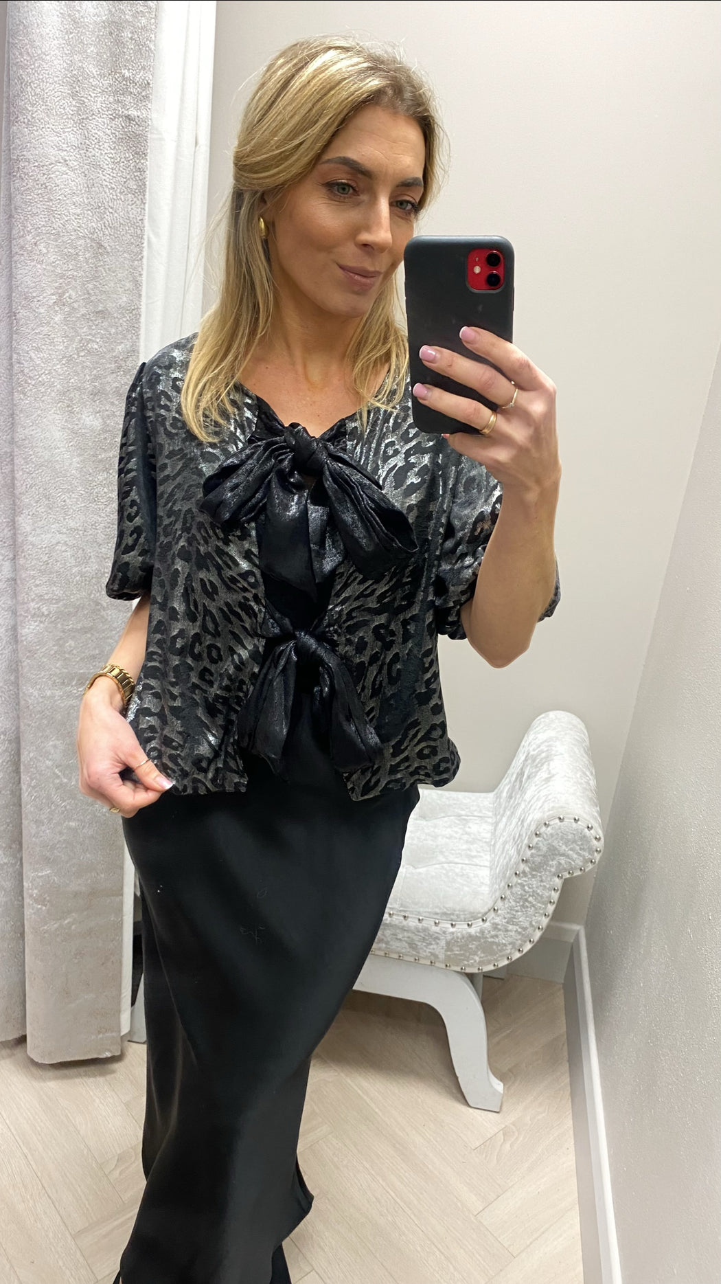 Jodie silver black bow leopard top