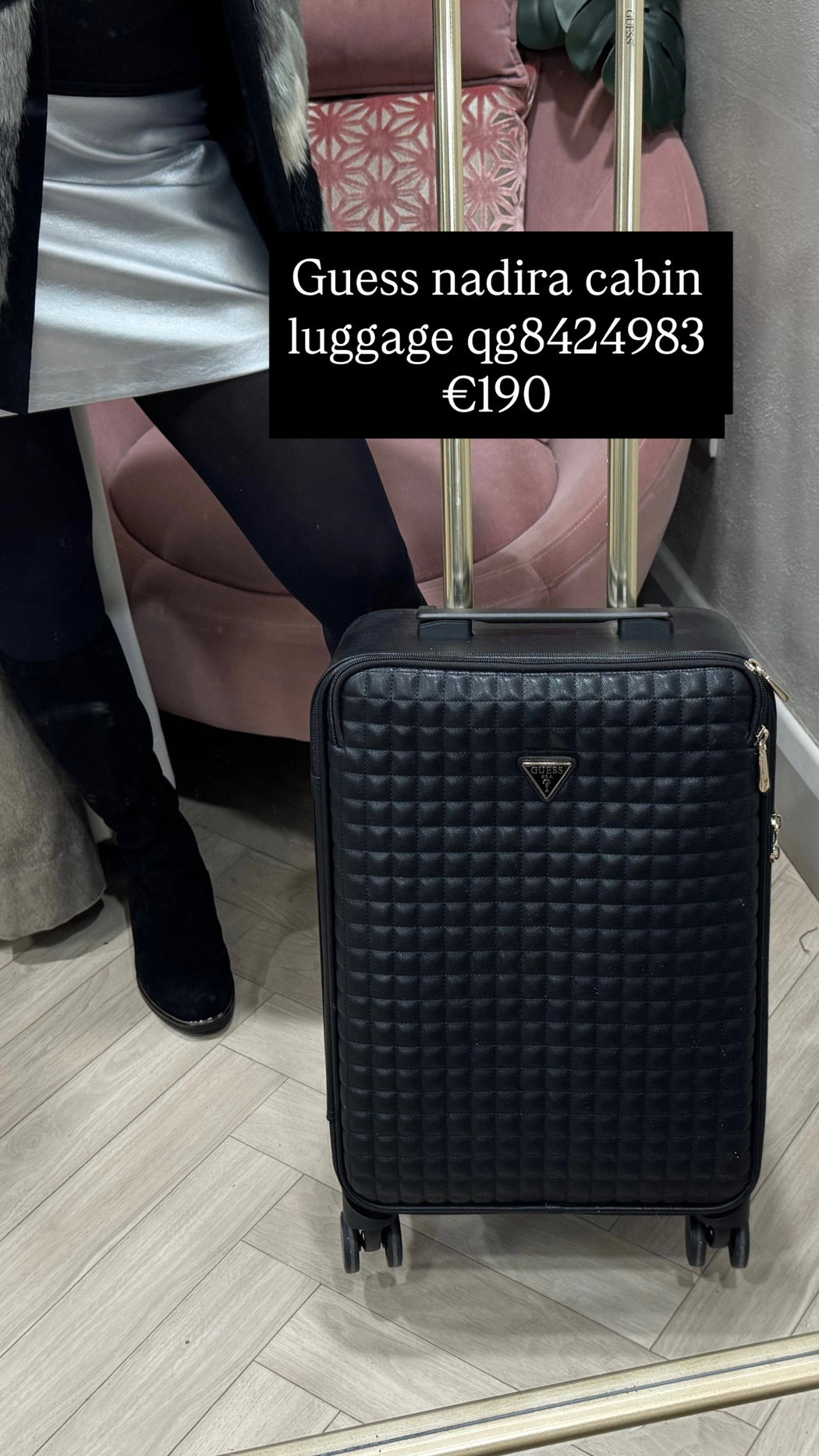 Guess nadira cabin luggage qg8424983