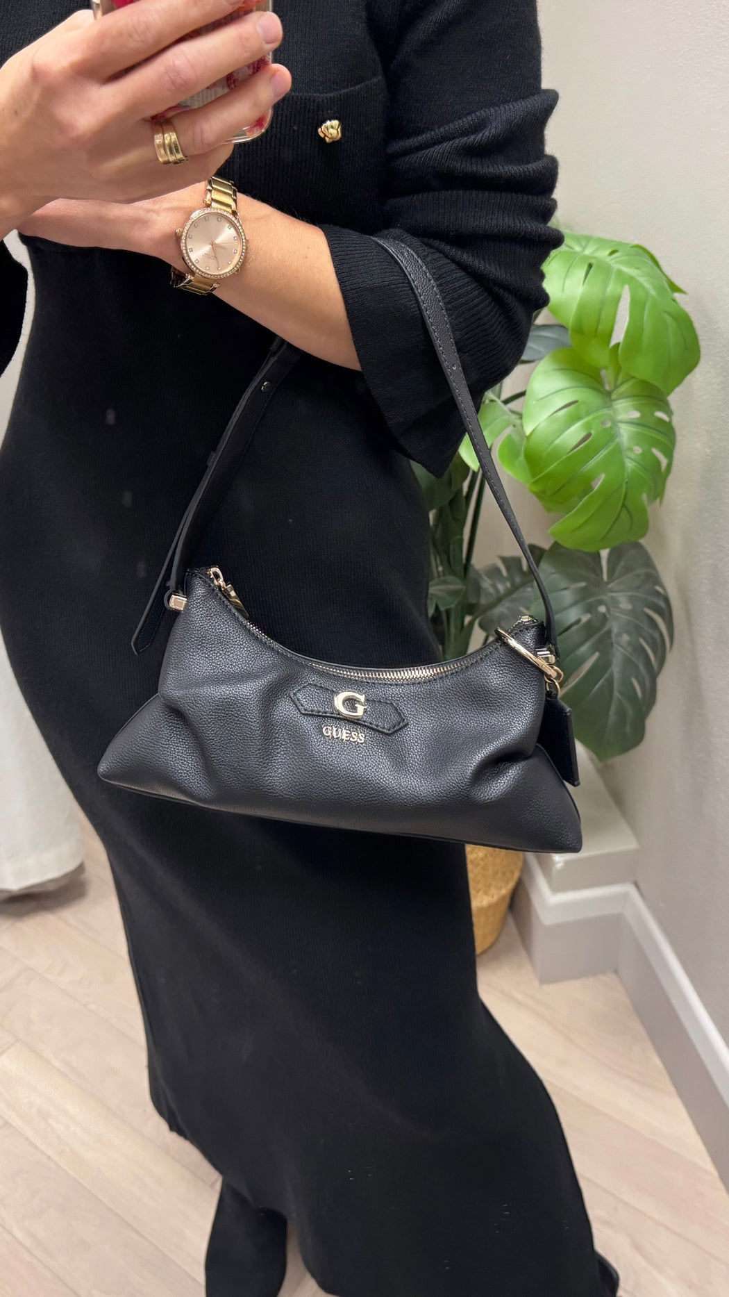 Guess black Suzy Shoulder bag BG232202