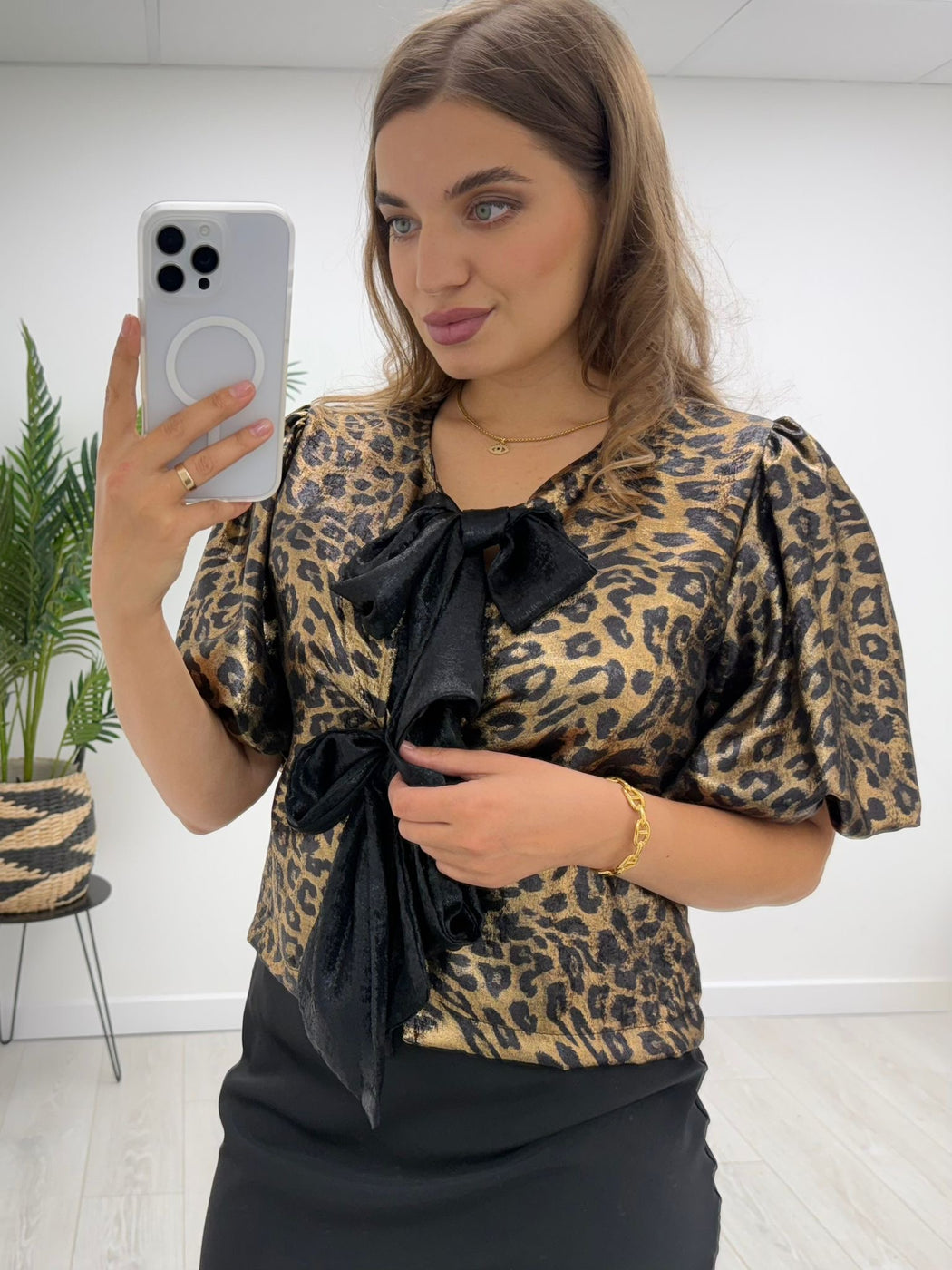 Jodie gold bow leopard top