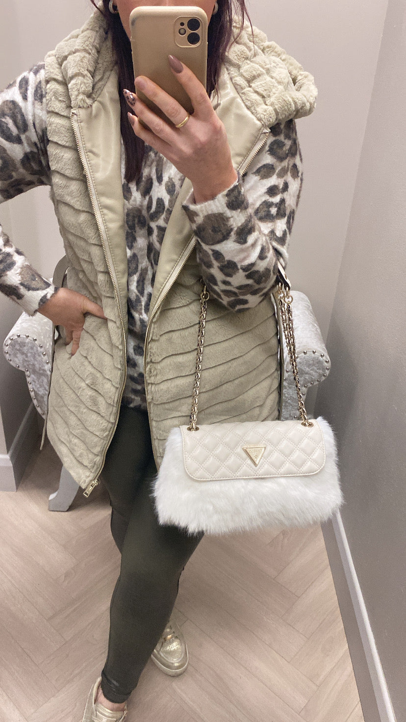 Guess stone lise flap over faux fur convertible shoulder / crossbody