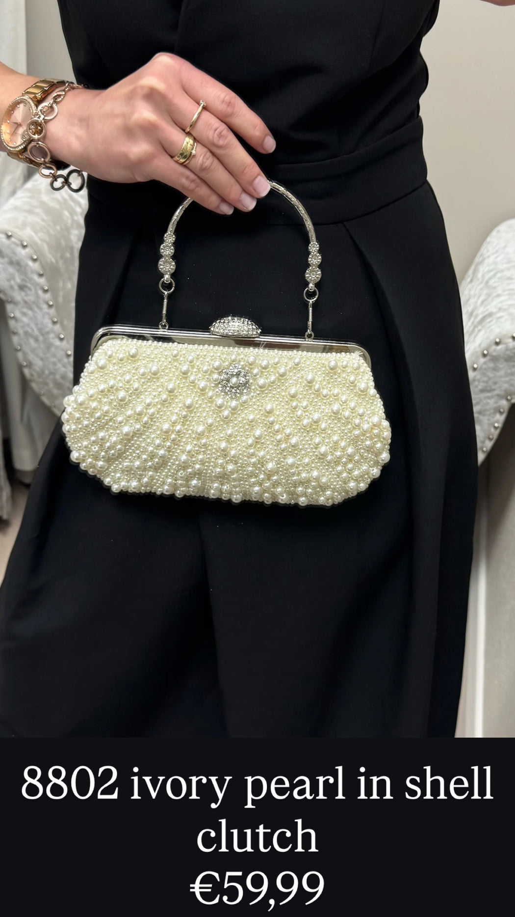 8802 ivory pearl in shell clutch