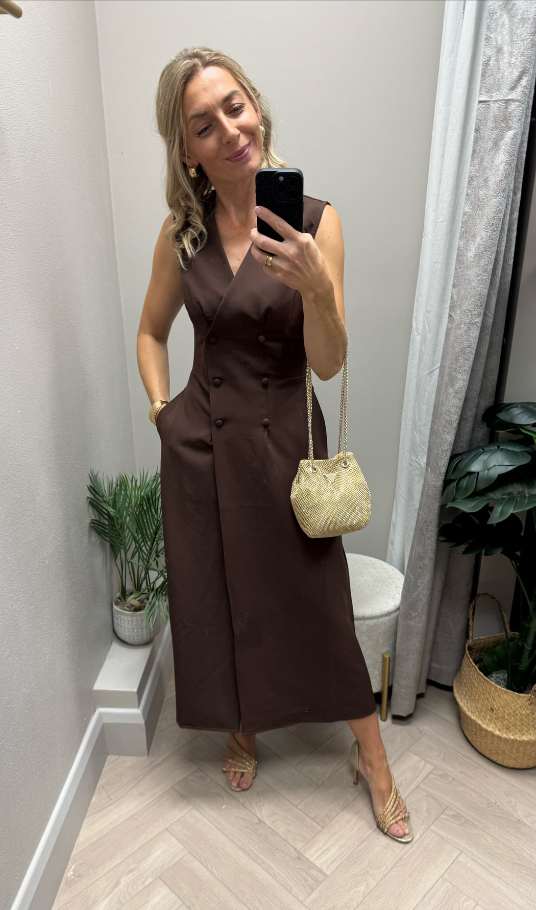 Hazel Tailored Sleeveless Midi Dress Brown
