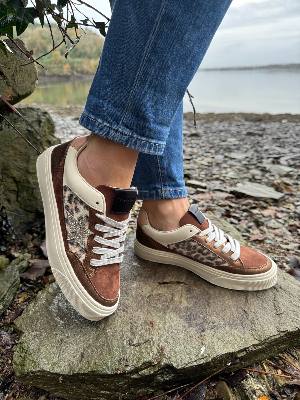 Seventy three antique bling