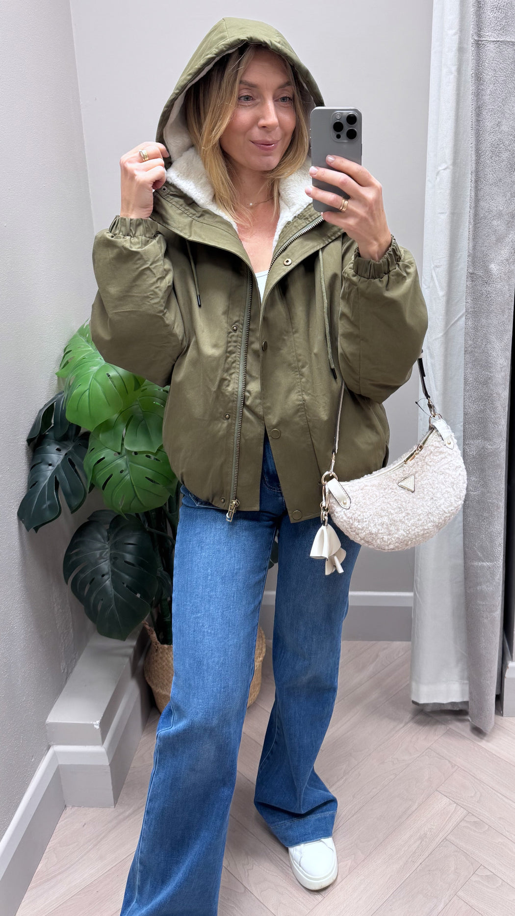Guess Katie off white WG225318 bag