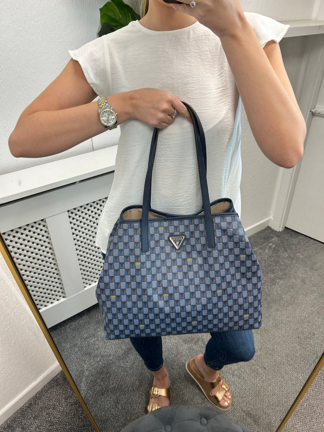 Jt931829 guess blue logo vikky tote