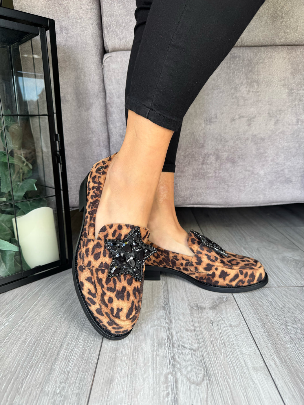 Afyon one leopard star loafer