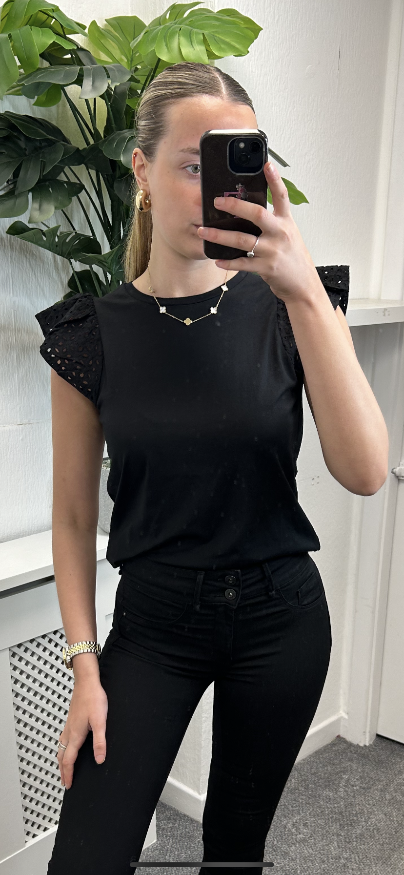 Kira black top