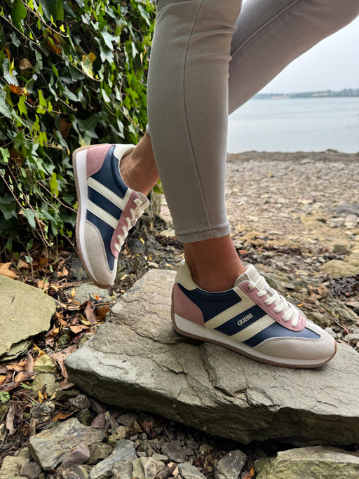 Guess pink/navy trainers FLTSAPLEP12