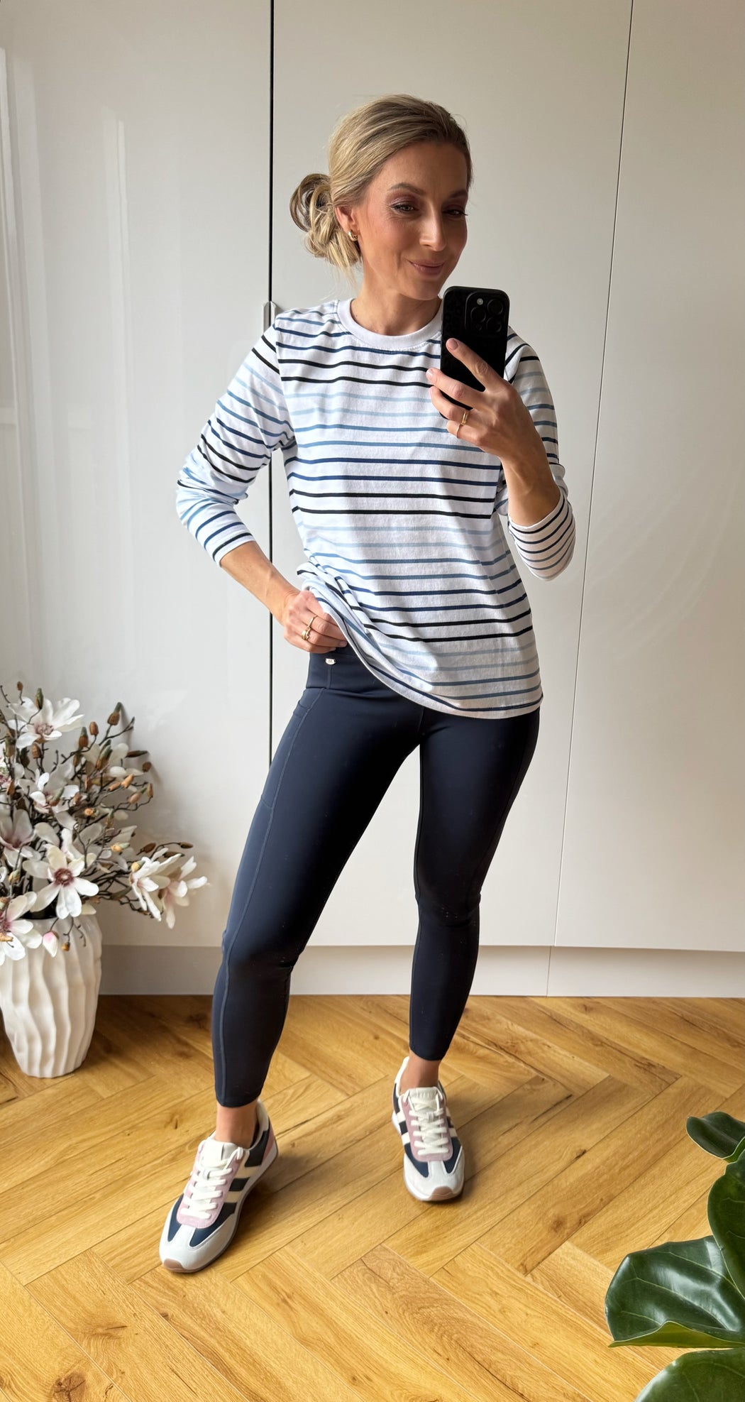 Kimberley Long Sleeve Tee blue