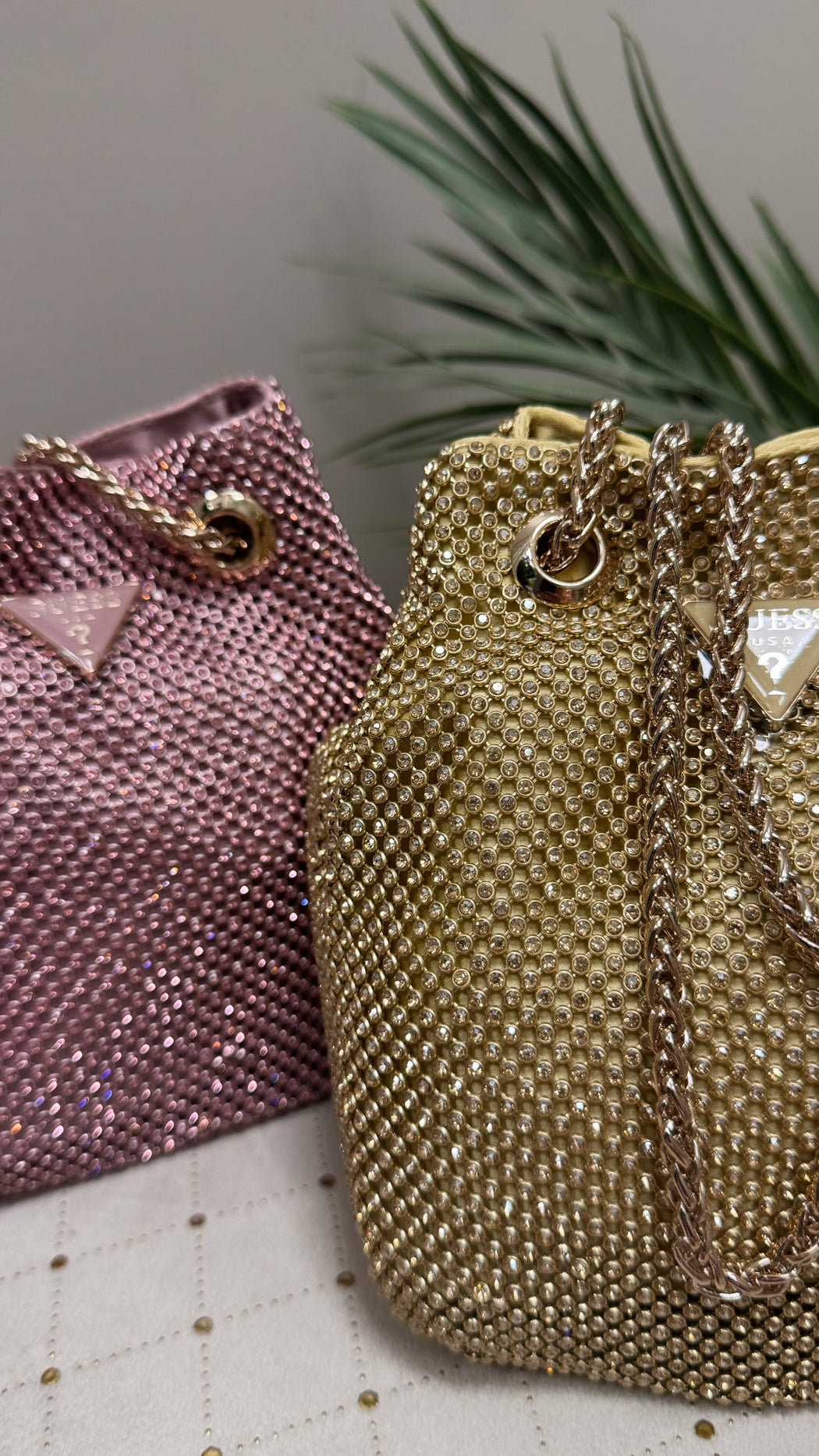 Guess gold zalina mini pouch rp935075