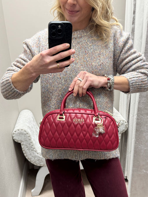 Guess Red VALLA Bag. QG812205.