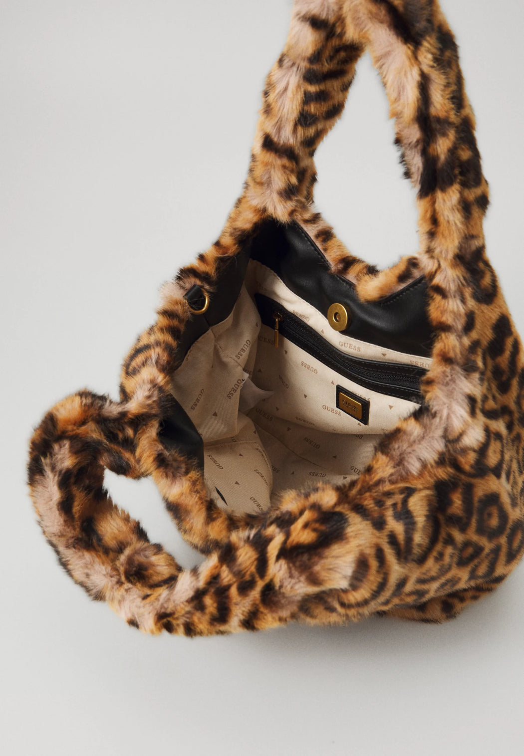 Samia guess faux fur leopard bag lb935522