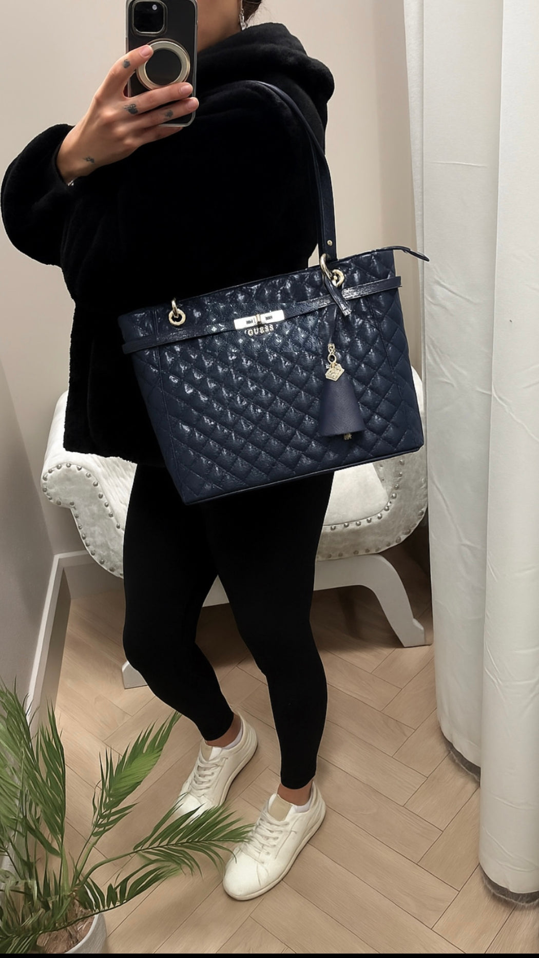 Guess midnight IDRA Bag. GG815725