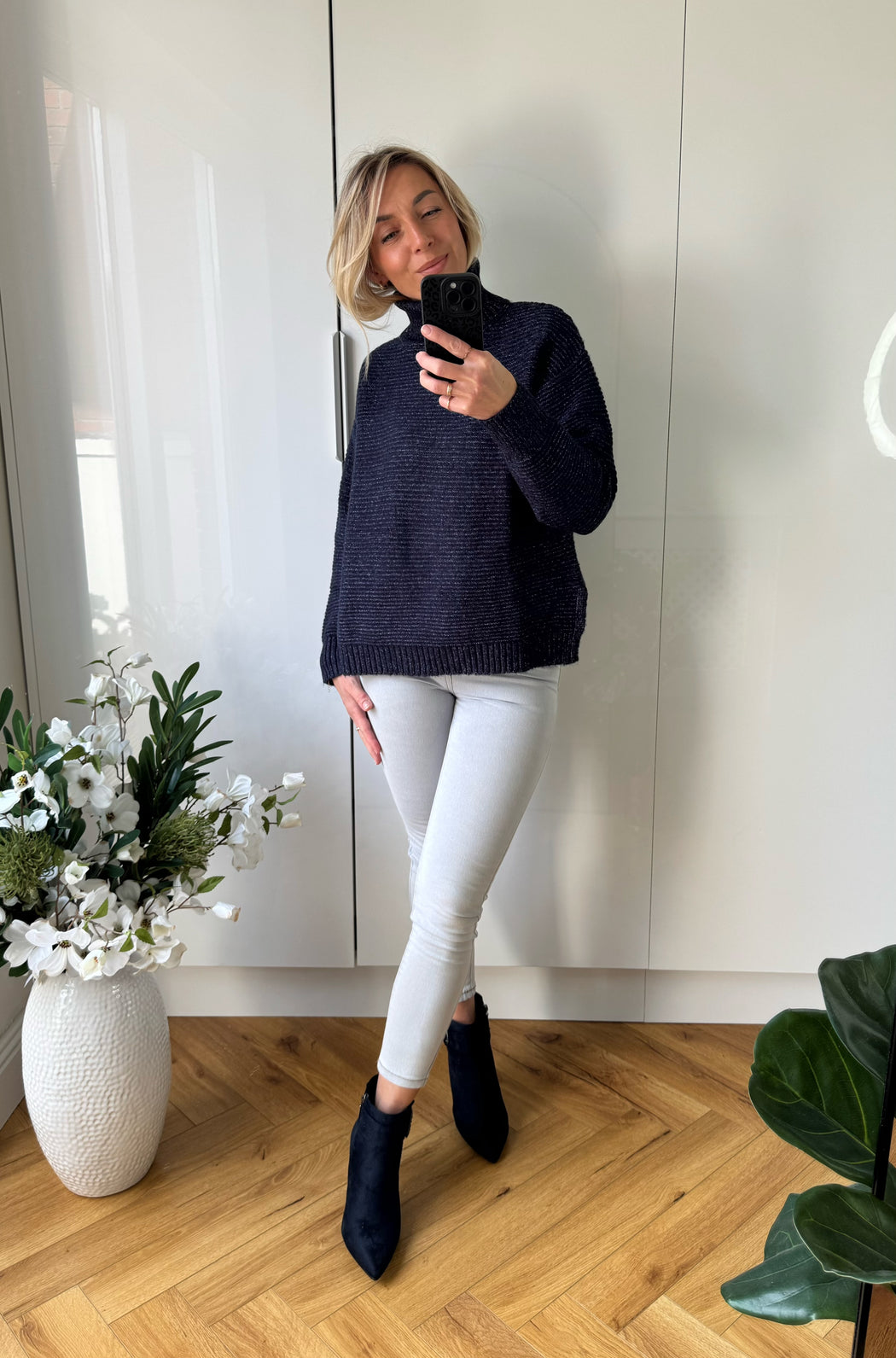 Muffin turtle neck navy knit
