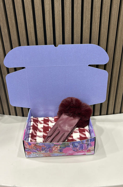 Ruby gift box