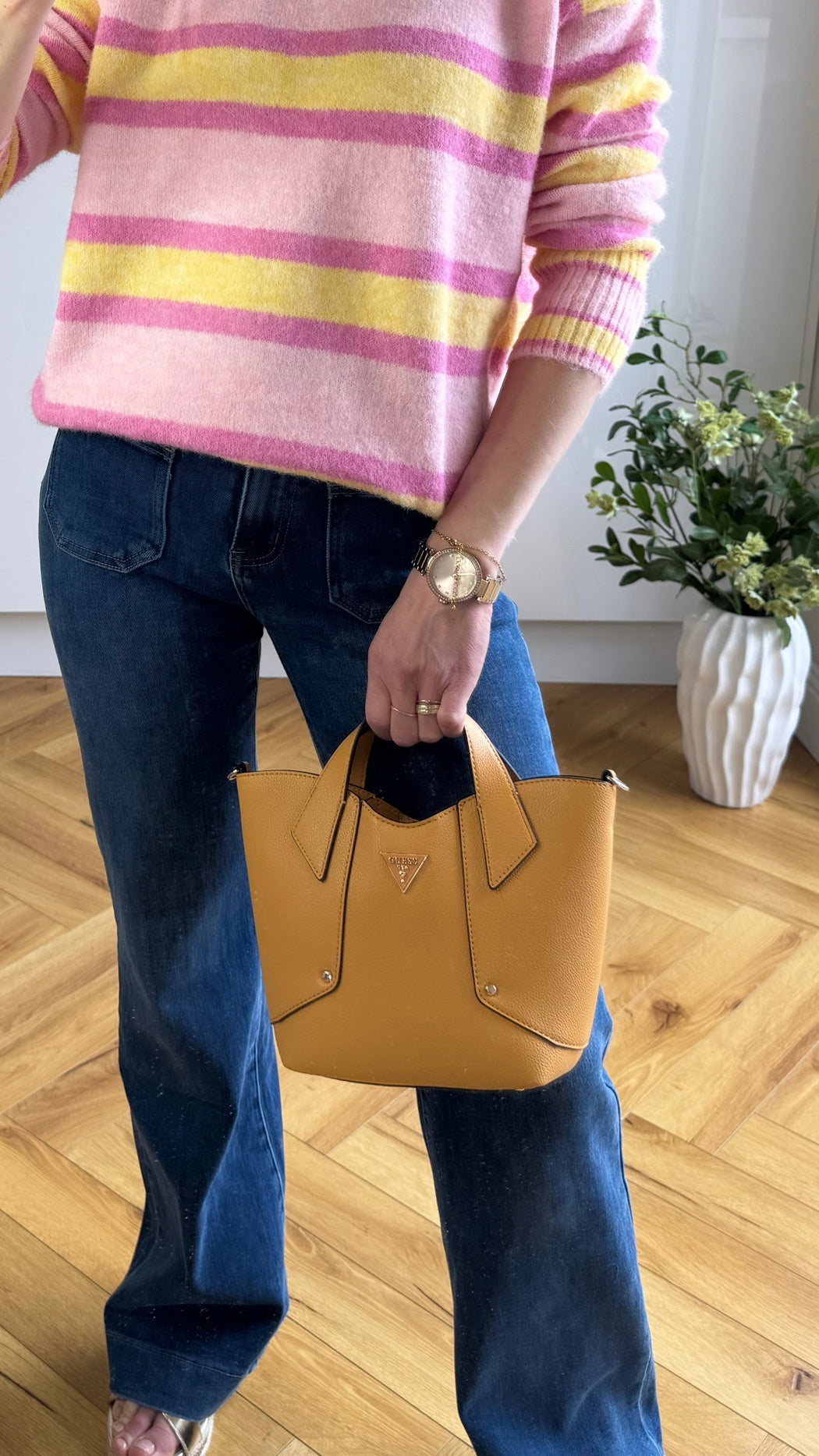 Guess amber darcy mini bg991475