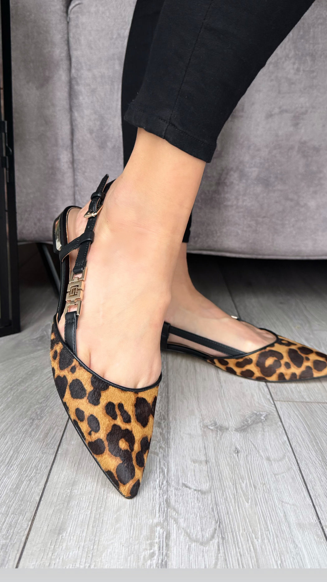 Guess Animal print sling backs FLTFRYLEP05