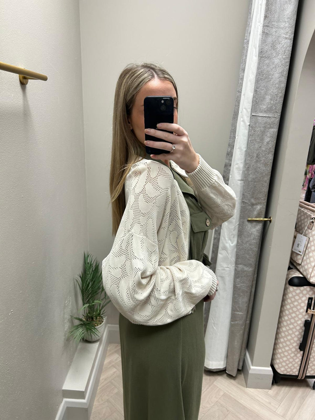 Kokoro cream embossed bomber