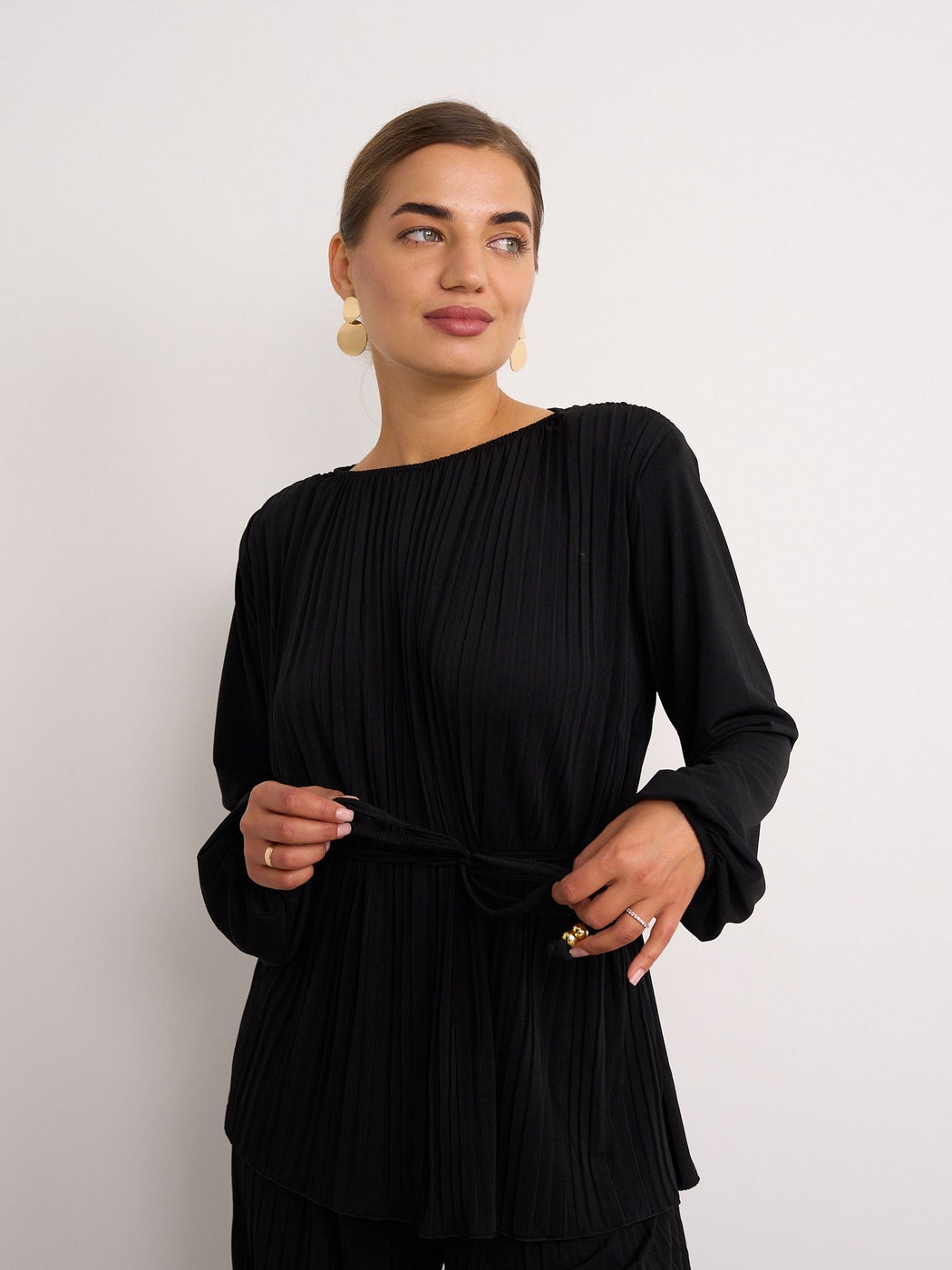 Black pleated co ord set