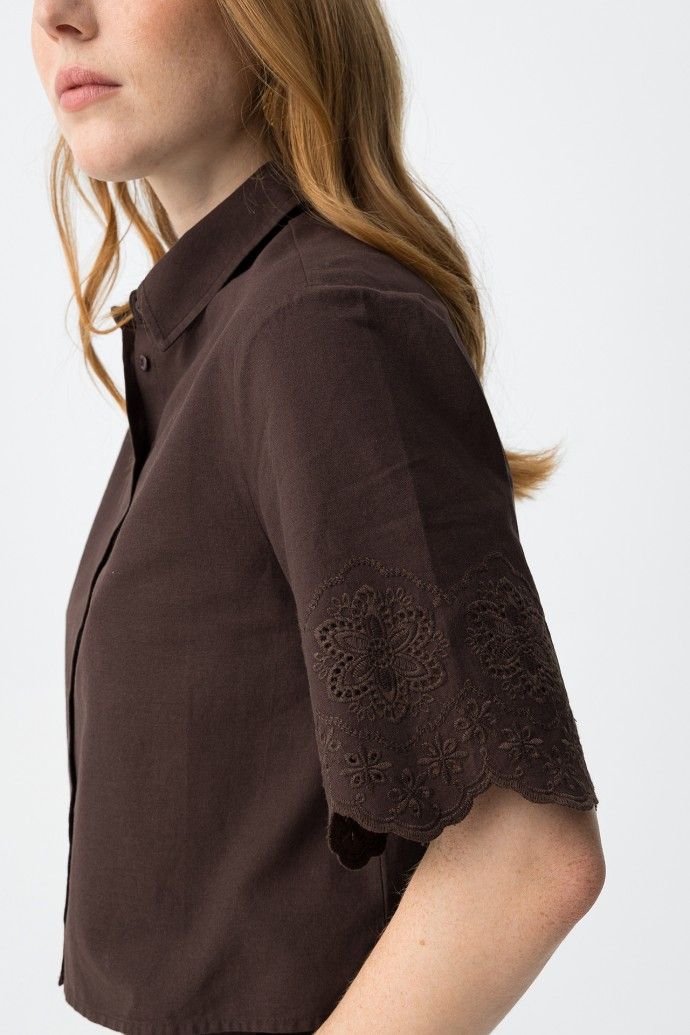 Lencastre-c brown shirt