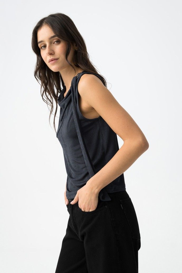 Waterly navy top