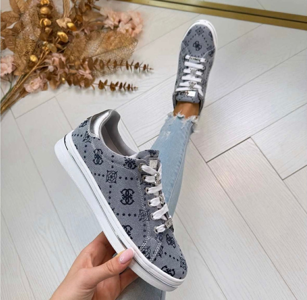 Guess navy silver logo sneaker flytss2fal12