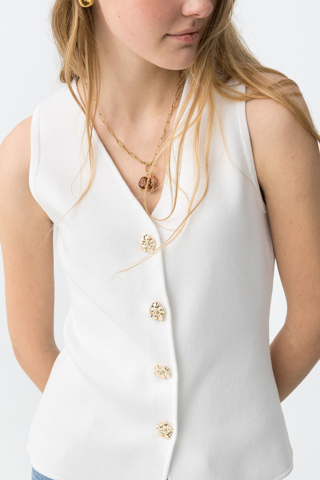 Fleur button waistcoat