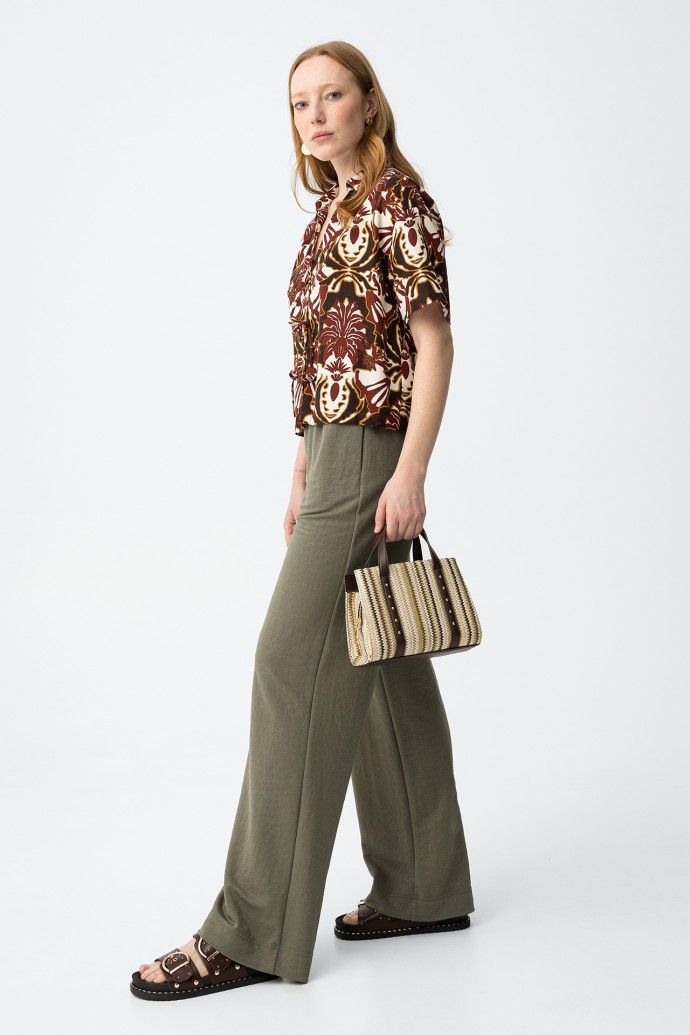 Mellow green trousers