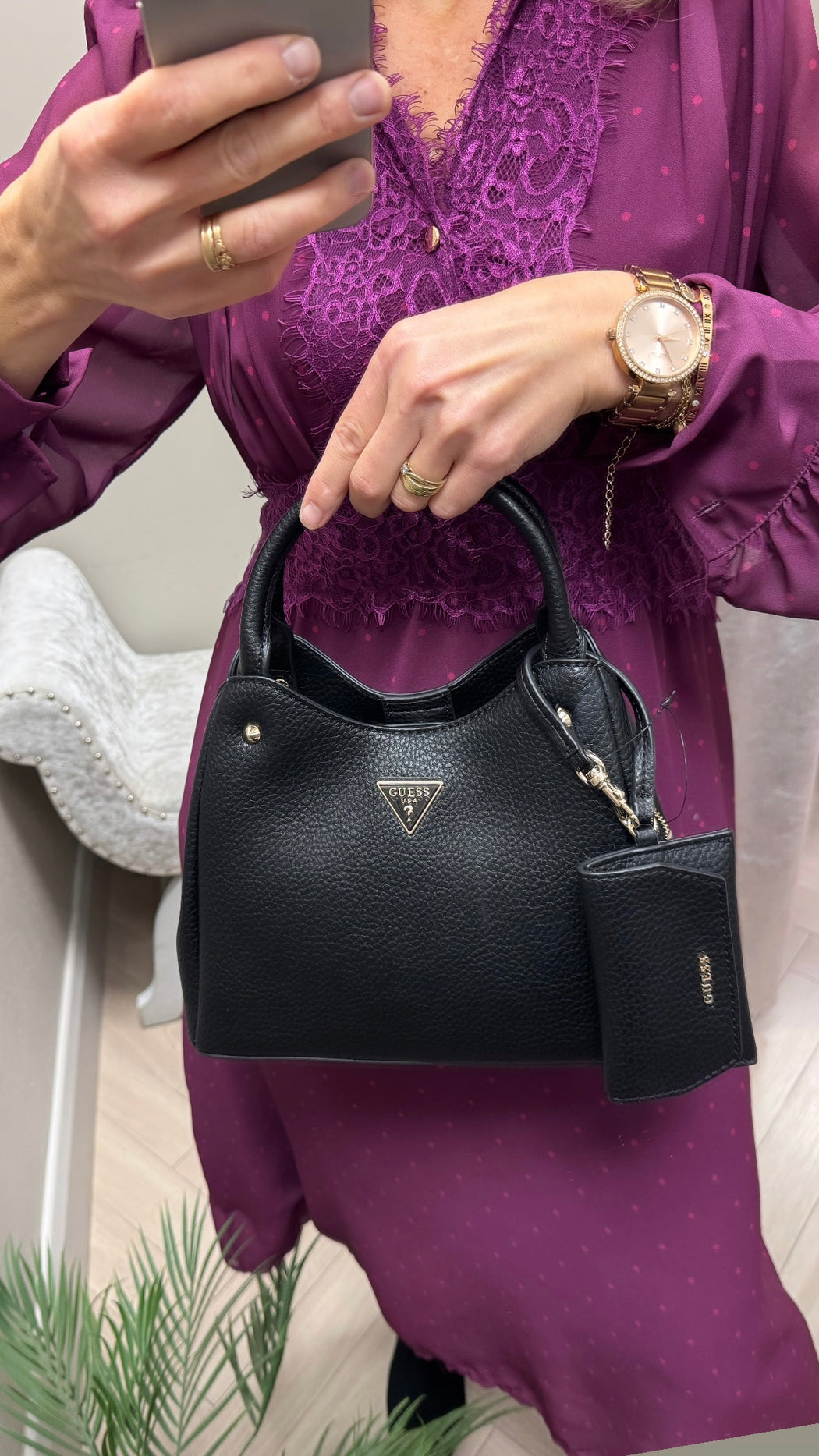Guess LORELLA Black Bag. BG230622