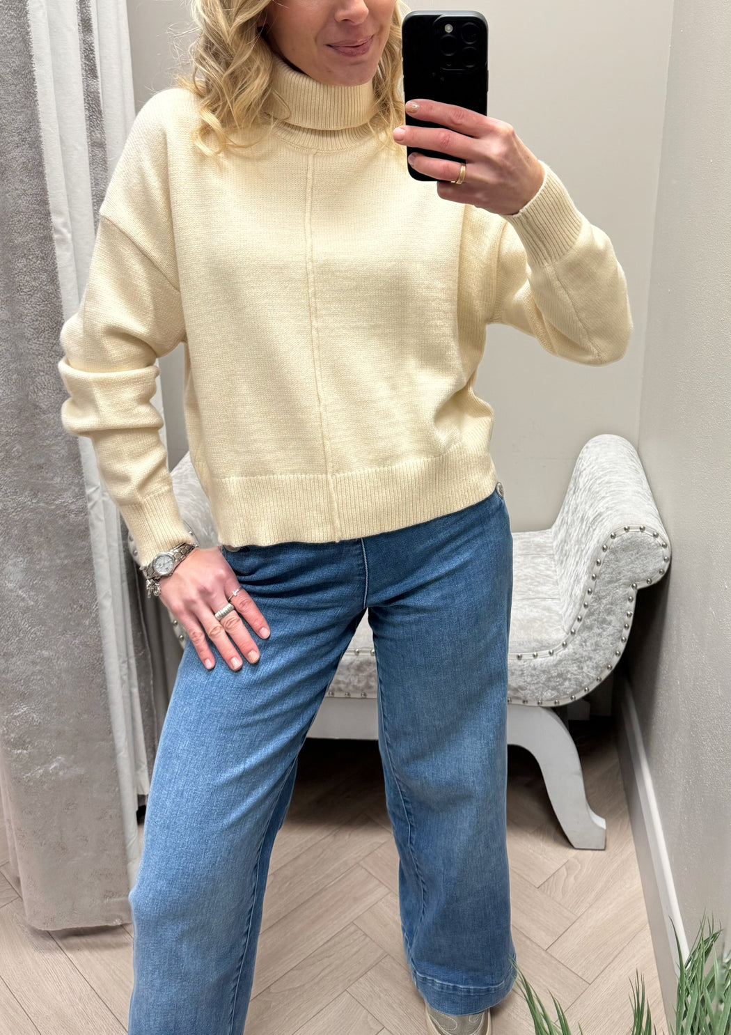 Polimnia  cream knit