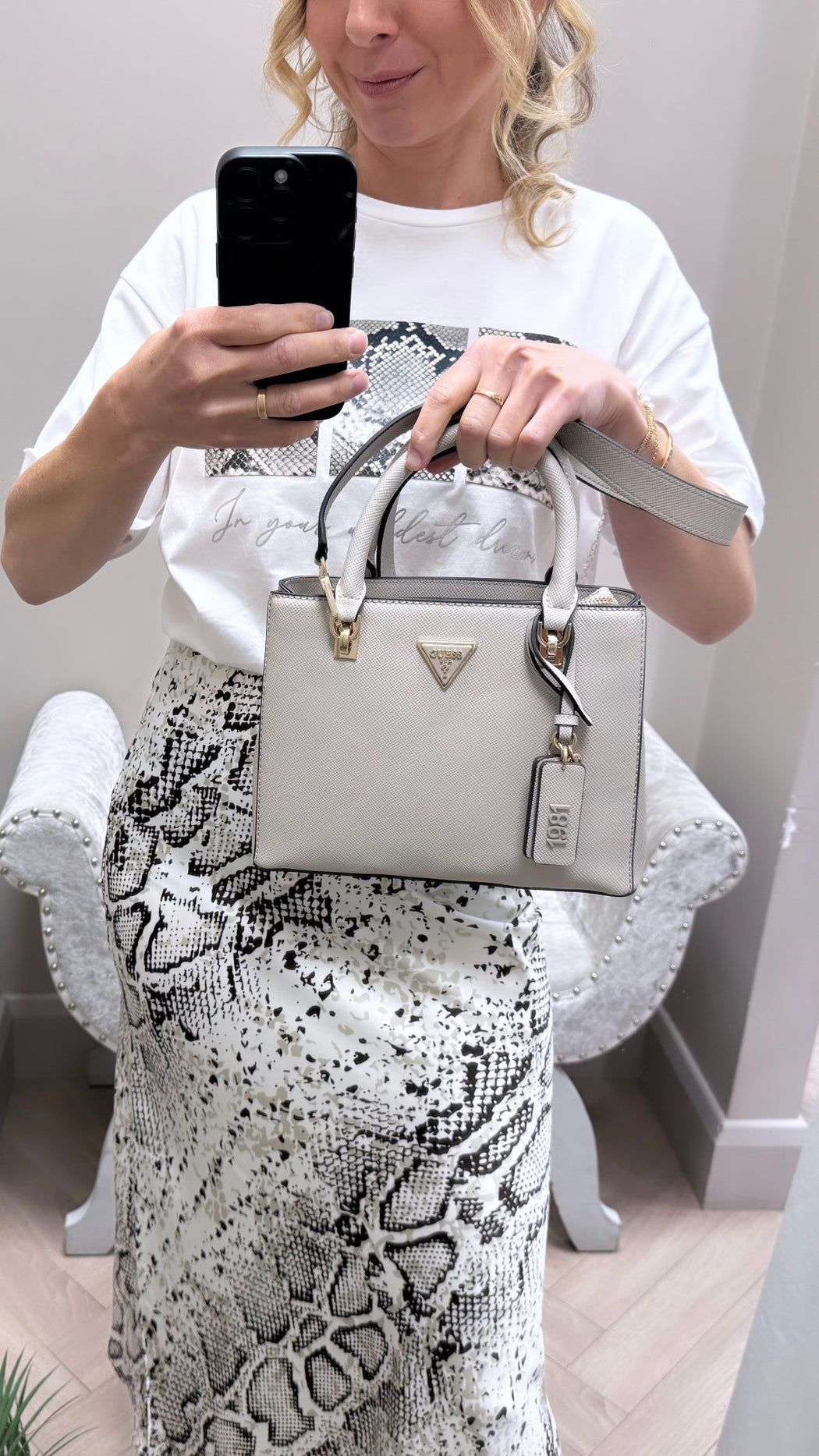 Guess taupe Noelle zg967205