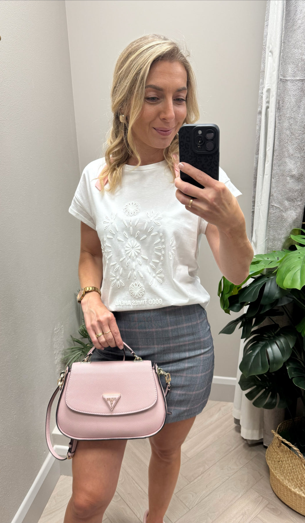 Galy white floral detail tee