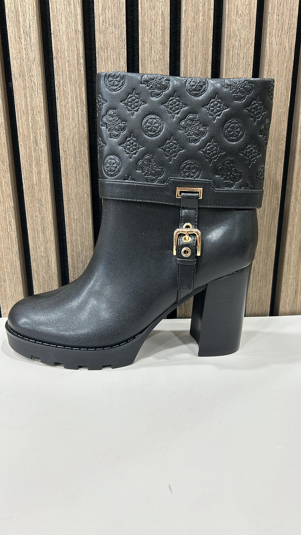 Guess black boots gold buckle hotsell