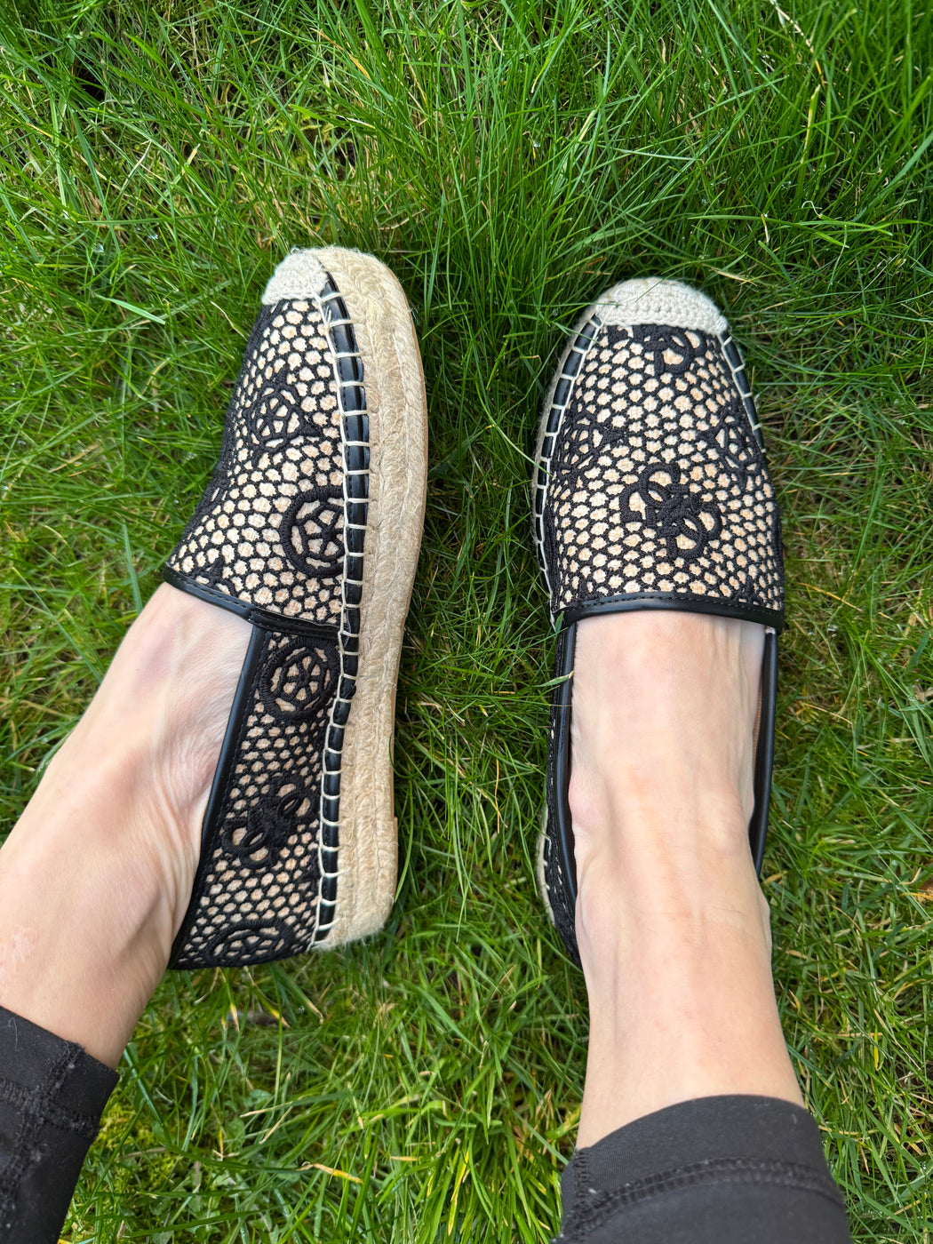 Guess black leather trim espradrils