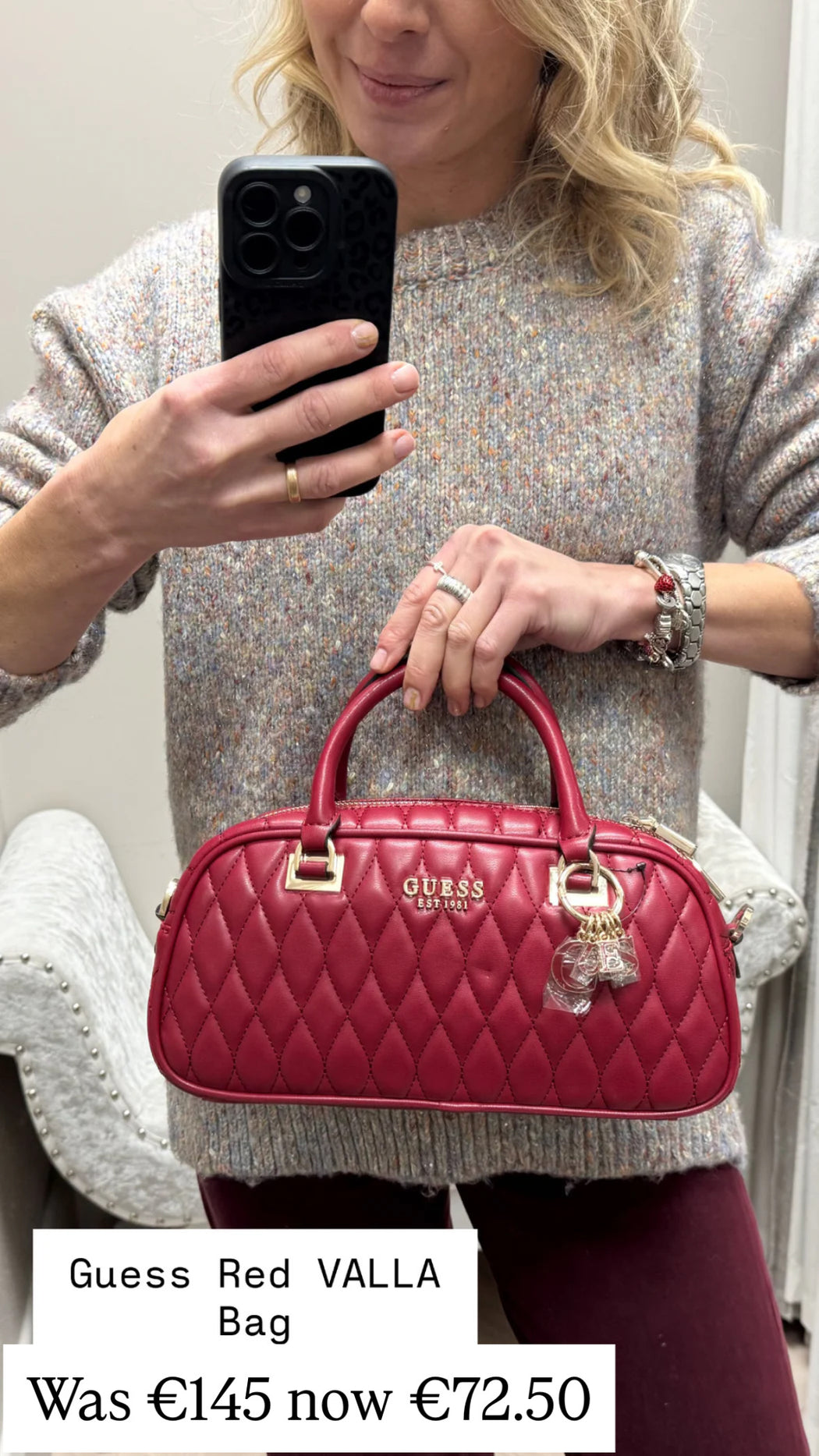 Guess Red VALLA Bag. QG812205.