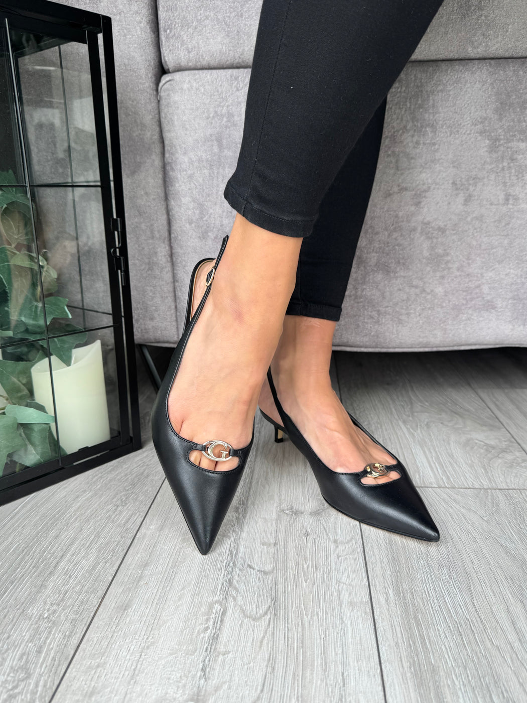 Guess black sling backs shoes FLTJESLEA05