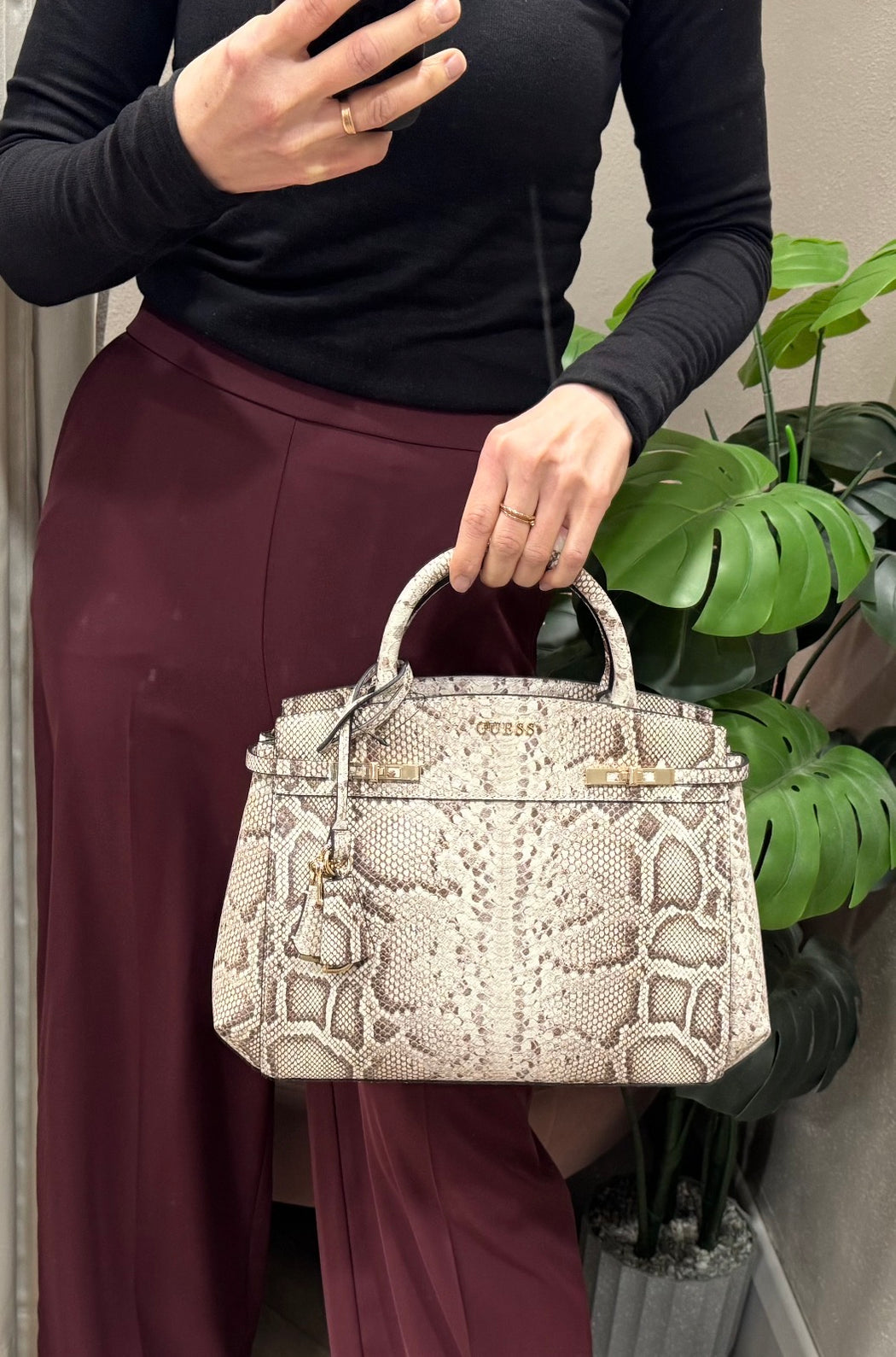 Guess natural Melinda  bag kg993306