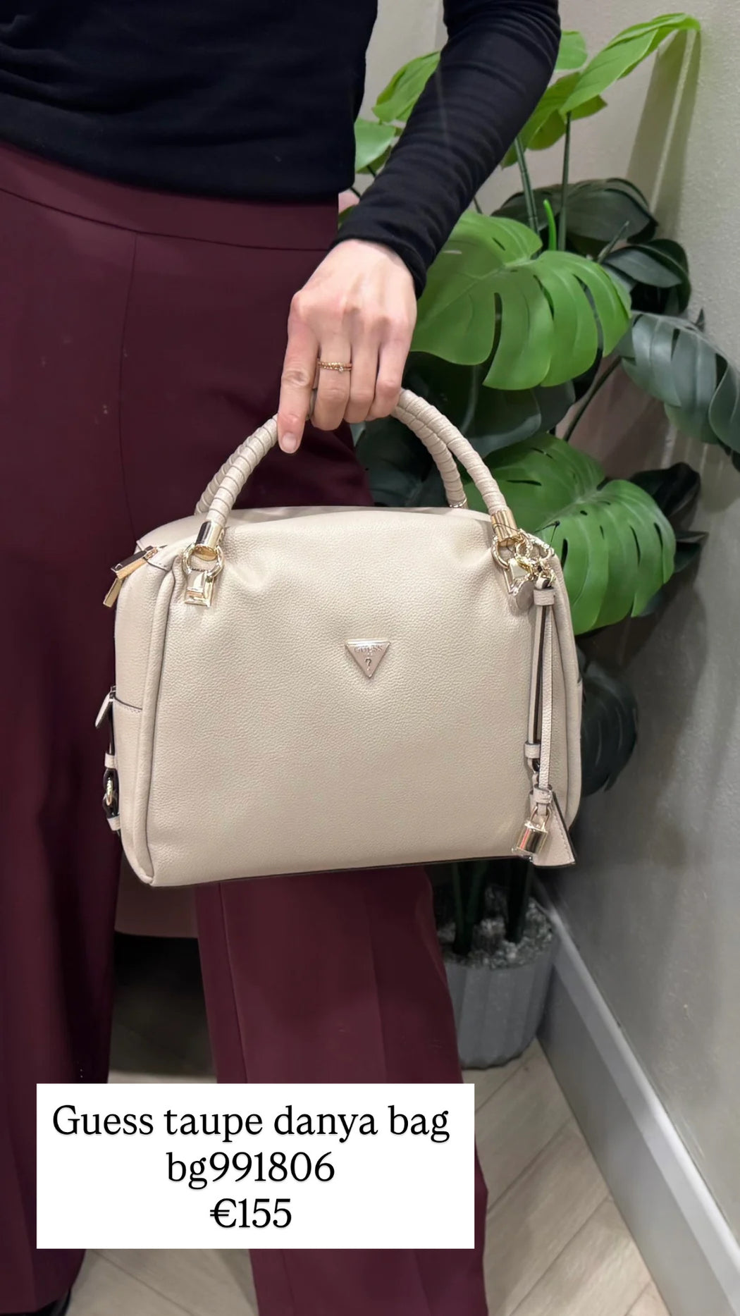 Guess taupe danya  bag bg991806